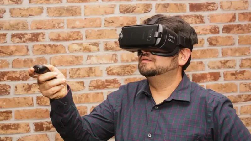 Samsung XR qoxu dəstəyi