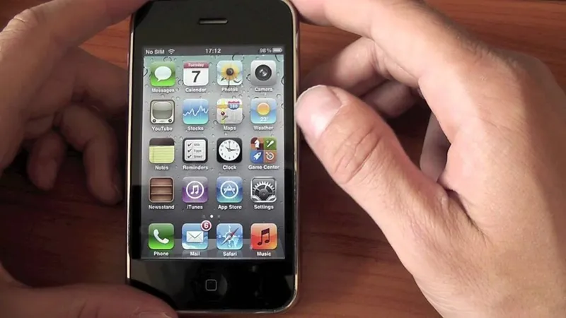 chatgpt iphone 3GS
