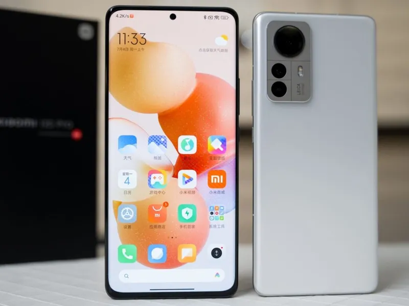 xiaomi 12s pro dizaynı