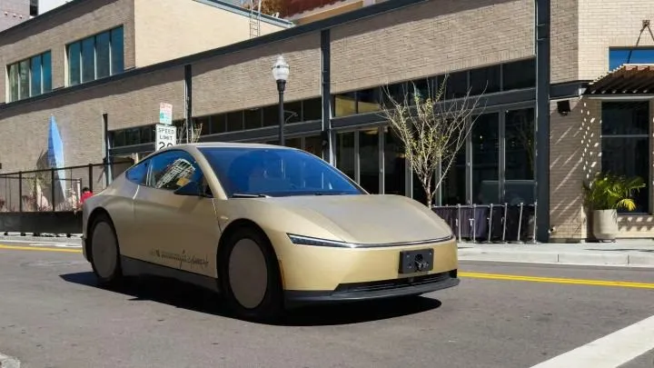 Tesla robotaksi