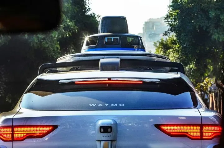 Tesla robotaksi