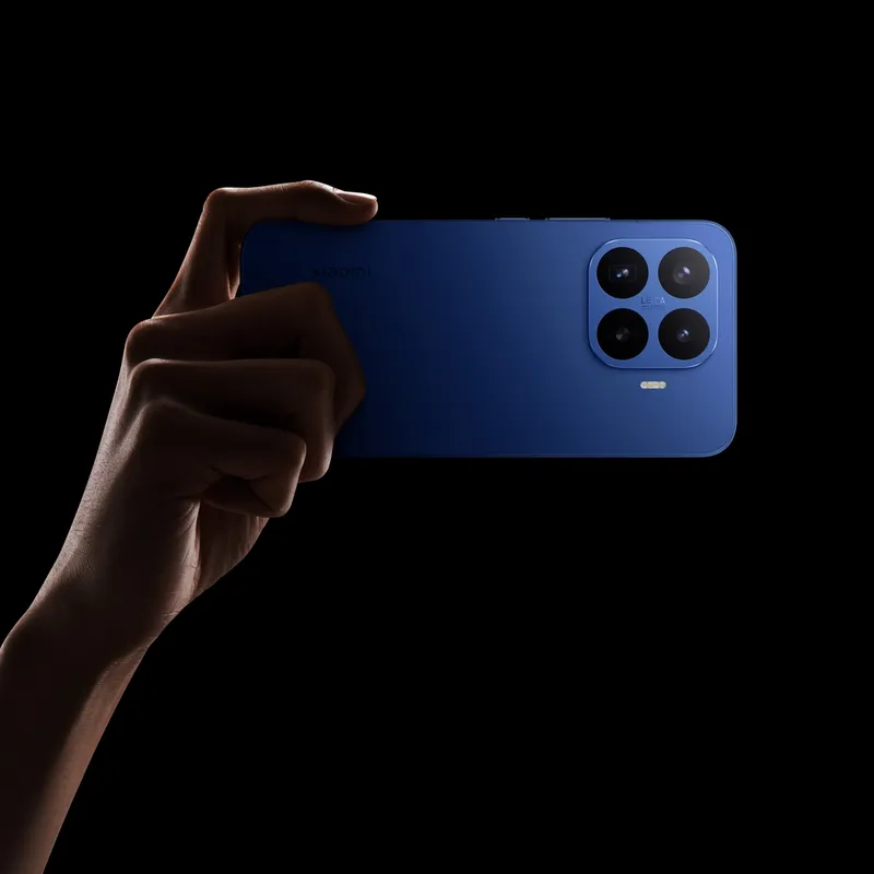 https://static.technote.az/media/posts/content/mekpjp_Xiaomi_17T_Series_handhold2_DeepBlue_R1.jpeg