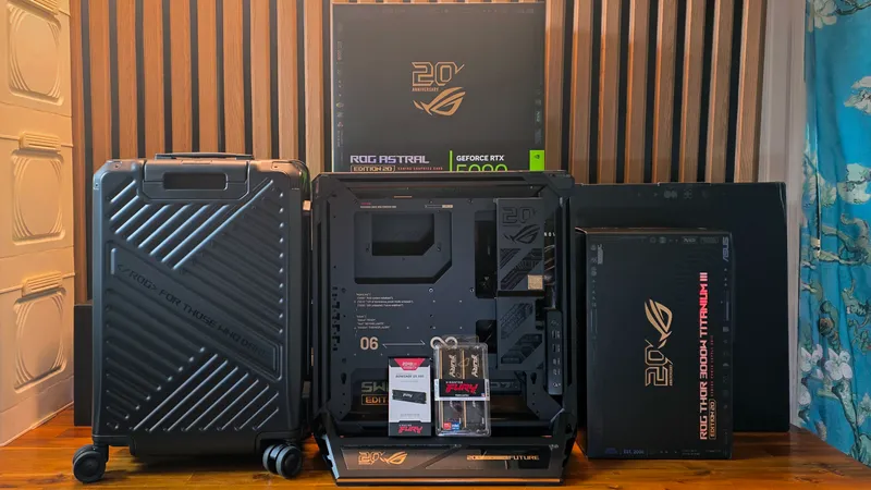 Müştəri 24 əyarlı qızıldan 2,89 milyon manatlıq mini kompüter sifariş edib
