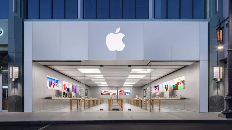 Town Square - Apple Store - Apple