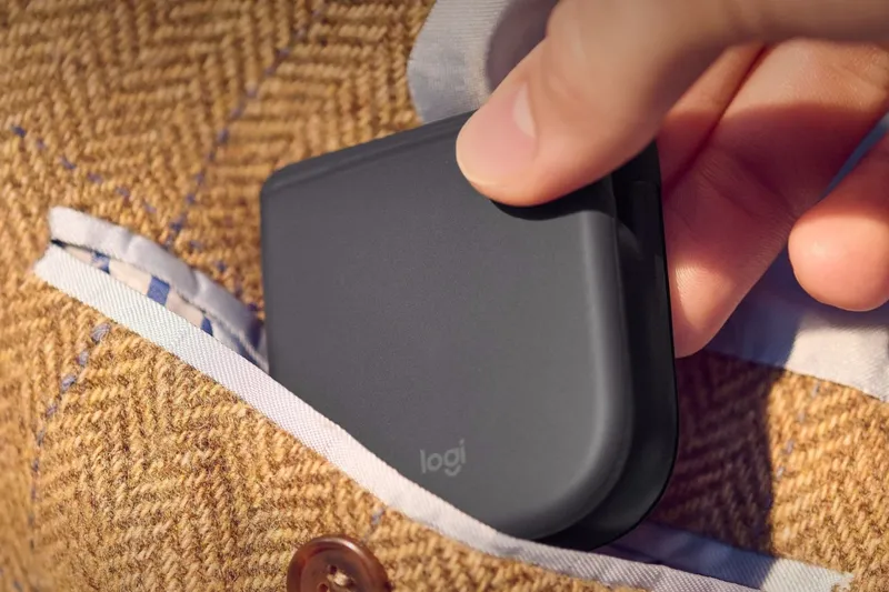 Logitech folding mouse
