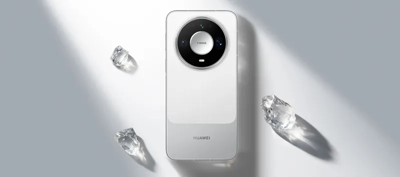 Huawei Mate 90 smartfonlarını və 10x zumlu kamera modulunu təqdim etdi