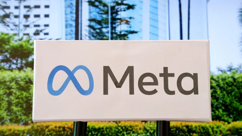 Meta logo
