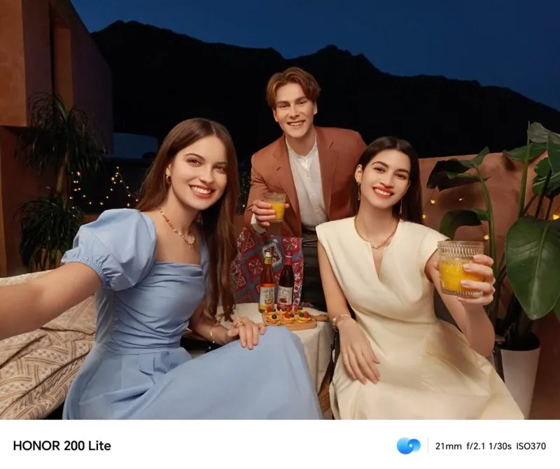 HONOR 200