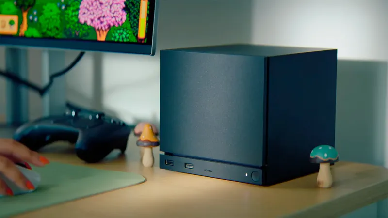The new Valve Steam Machine is 'on track' to begin shipping early this  year, says AMD — CEO suggests new 4K mini gaming PC, powered by semi-custom  Zen 4 CPU, to launch