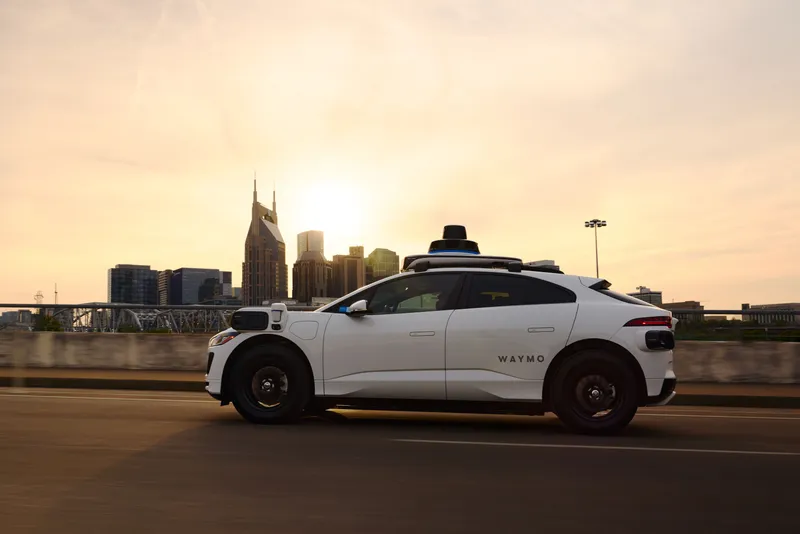 Lyft Nashville-də Waymo robotaksiləri ilə səfər təklif etməyə başladı