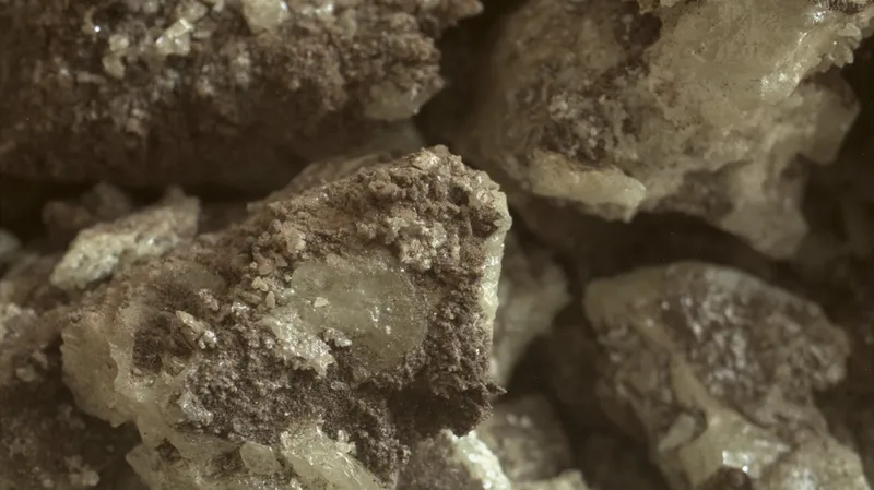NASA's Curiosity rover examining pure sulfur crystals found on Mars