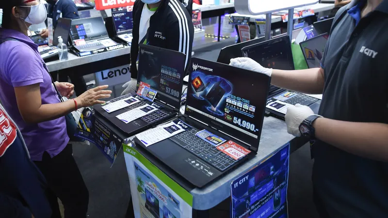 Global PC market sees 15 percent revenue boost despite notebook shipment  downturn | TechSpot