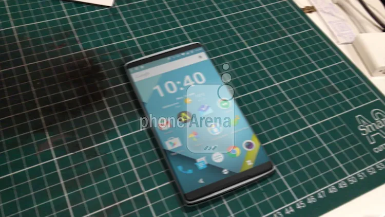 Yeni OnePlus 2