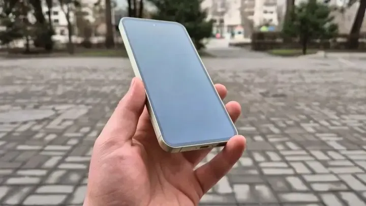 Galaxy A55 canlı görüntüləri