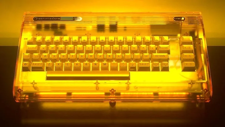Commodore 30