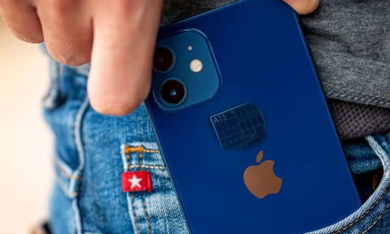 iPhone 12 SAR