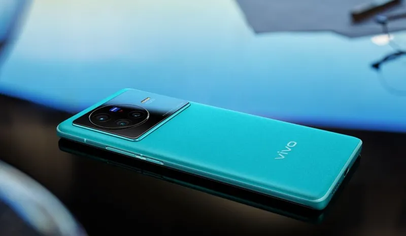 AnTuTu Vivo X80