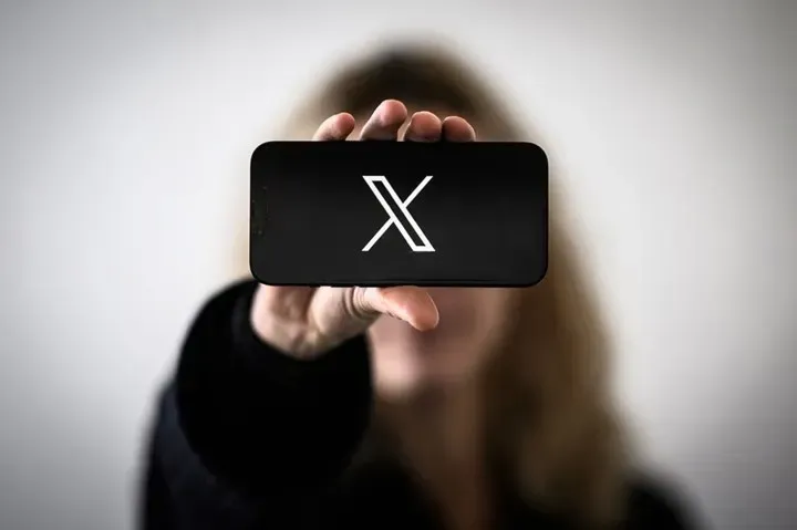 X platformasını araşdırmağa