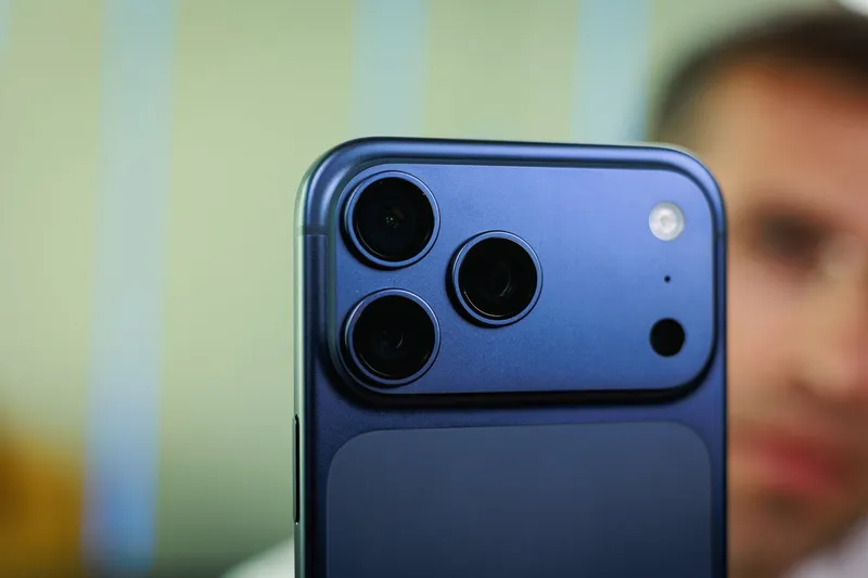 iPhone with a 200MP camera may be coming, but Apple is in no hurry -  PhoneArena