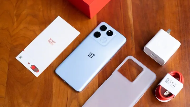 oneplus-ace-racing-teqdim-edilib