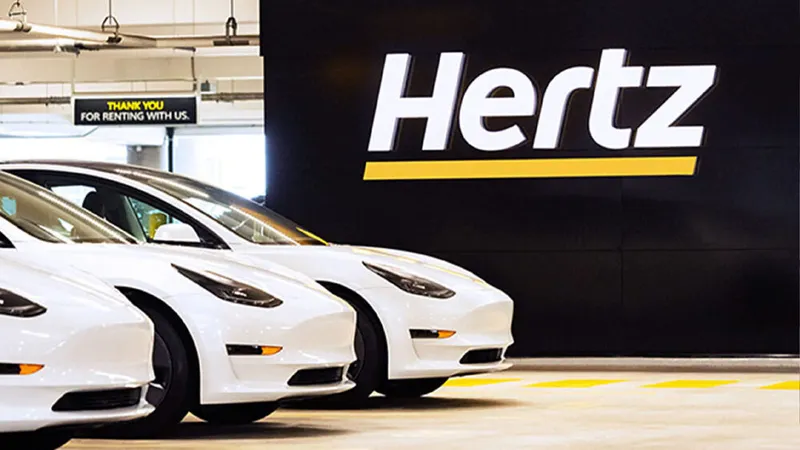 Hertz elektromobilini əvəzləyir