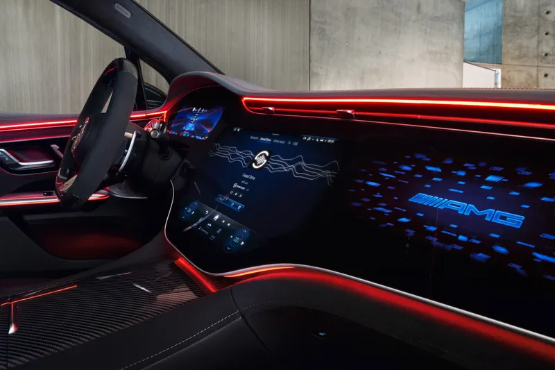 Mercedes-Benz discontinues feature that syncs music to driving | The Verge