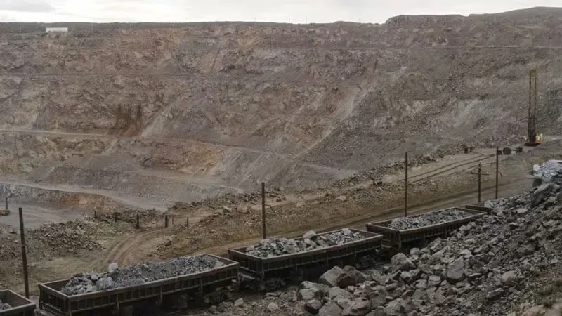 Çin nadir materialların ixracını